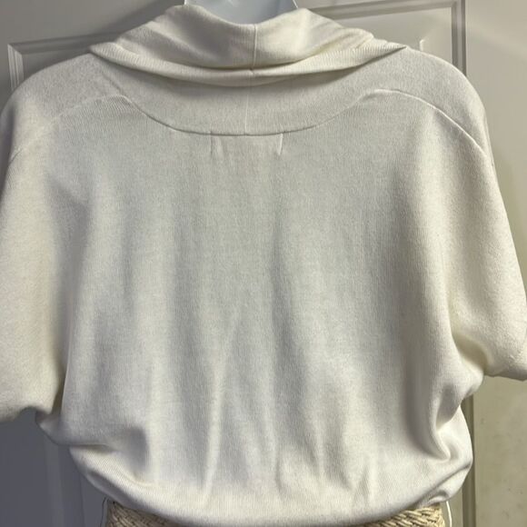 Michael Kors Cream Short Sleeve Cardigan Sweater Tunic with Beige Belt- Small - Picture 9 of 12